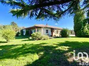 House at Estillac (47310)