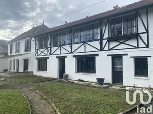 Maison de campagne à Breuil-le-Sec (60840)