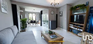 Maison à Carrières-sur-Seine (78420)