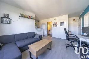Apartment at Ivry-sur-Seine (94200)