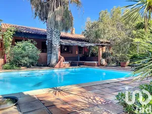 Maison traditionnelle à La Cadière-d'Azur (83740)