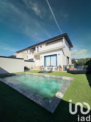 House at Bompas (66430)