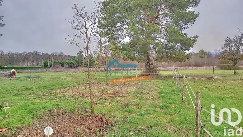 Terrain 785 m² · à Bâtir À Dhuizon · 785 m² · 20 000 €