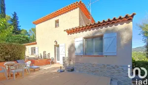 Traditional house at Saint-Raphaël (83700)