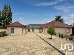 Traditional house at Subligny (89100)