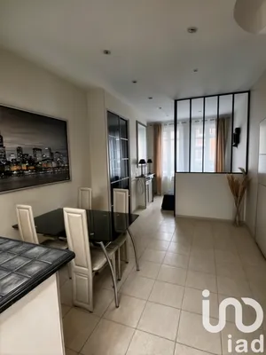 Immeuble à Amiens (80000)