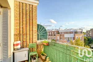 Apartment at Clichy (92110)