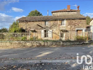 Maison traditionnelle à Limalonges (79190)