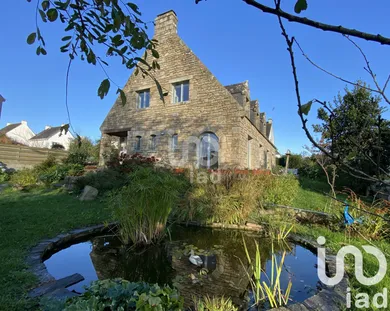 House at Caudan (56850)