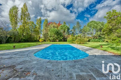 House at Mérignac (33700)