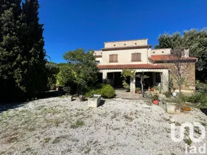 Maison traditionnelle à Bormes-les-Mimosas (83230)