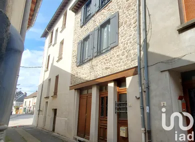 Maison de ville à Neuvic (19160)