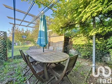 Townhouse at Amiens (80080)