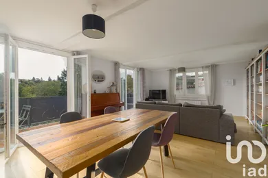 Apartment at Pollionnay (69290)