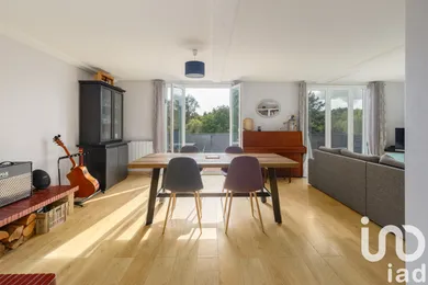 Apartment in Pollionnay (69290)