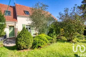 Maison traditionnelle à Santeuil (95640)