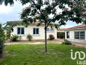 Maison traditionnelle à Ménesplet (24700)