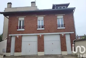 Parking at Marly-le-Roi (78160)