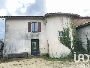 Maison traditionnelle à Caunay (79190)