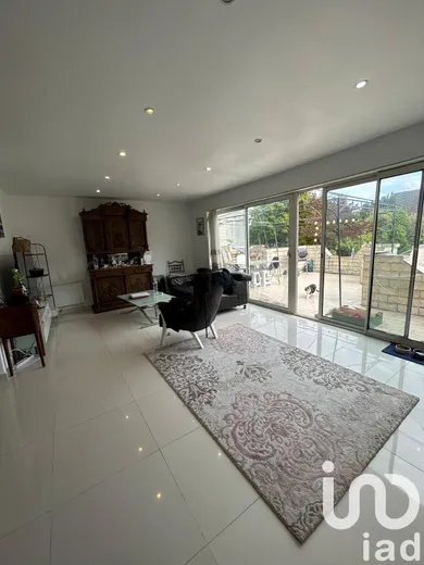 Detached house at Garges-lès-Gonesse (95140)