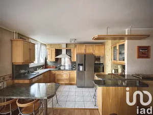 Apartment at Chilly-Mazarin (91380)