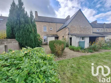 Traditional house at Plélan-le-Petit (22980)