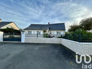 Traditional house at Allonnes (49650)