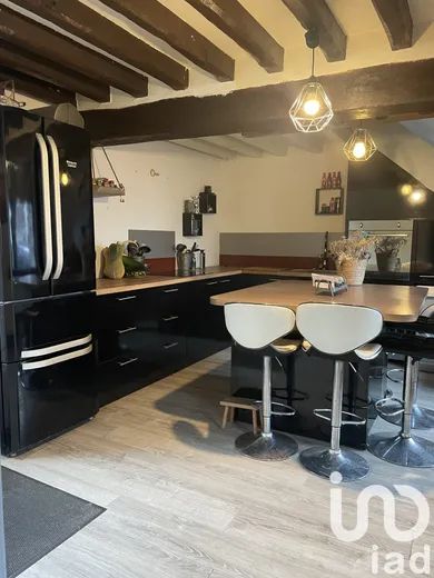 House at Janville (60150)