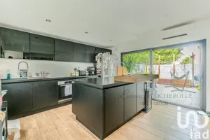 Maison traditionnelle à Corbeil-Essonnes (91100)