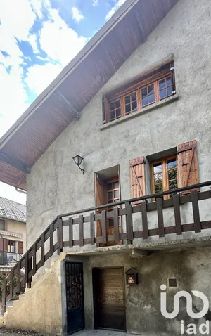 Maison de village à Crots (05200)