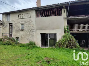 Village house at Curçay-sur-Dive (86120)
