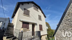 Maison à Besse-et-Saint-Anastaise (63610)
