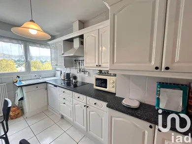 Apartment in Le Pont-de-Claix (38800)