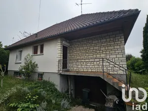 Maison traditionnelle à Puiseaux (45390)
