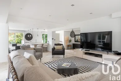 House at Corenc (38700)