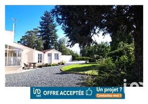 Maison traditionnelle à Petosse (85570)