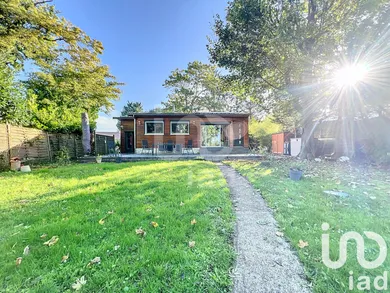 Traditional house at Chalifert (77144)