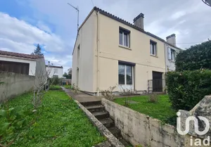 Maison traditionnelle à Chaniers (17610)