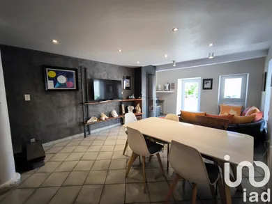 Maison de village à Saint-Étienne-les-Orgues (04230)