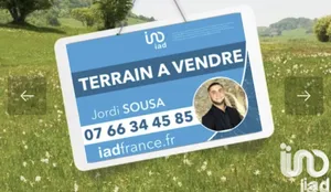 Land at Mourenx (64150)