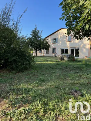 Park home at Logrian-Florian (30610)