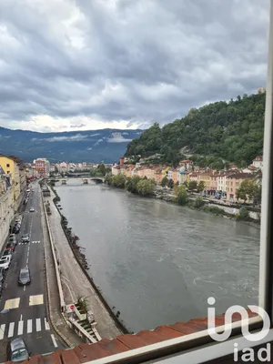 Appartement à Grenoble (38000)