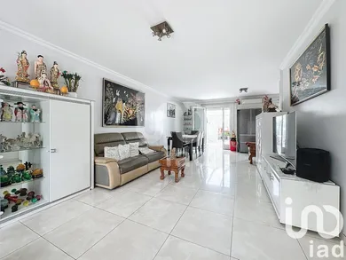 Traditional house at Ormesson-sur-Marne (94490)