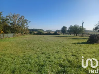 Terrain à bâtir à Réaux (17500)