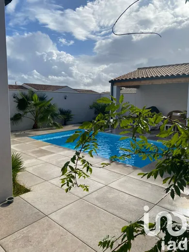 Maison à Périgny (17180)