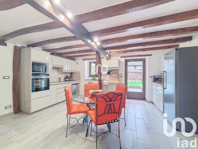 House at Boissy-Mauvoisin (78200)