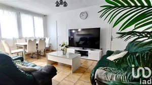 Apartment at Viry-Châtillon (91170)
