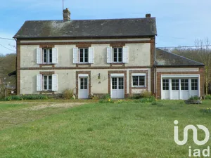 Village house at Mesnil-en-Ouche (27410)