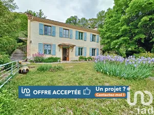 Mansion in Crest (26400)