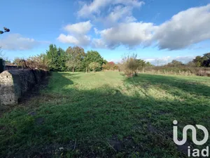 Terrain à bâtir à PLAISANCE (86500)